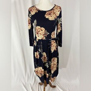 Reborn J Floral Midi Dress